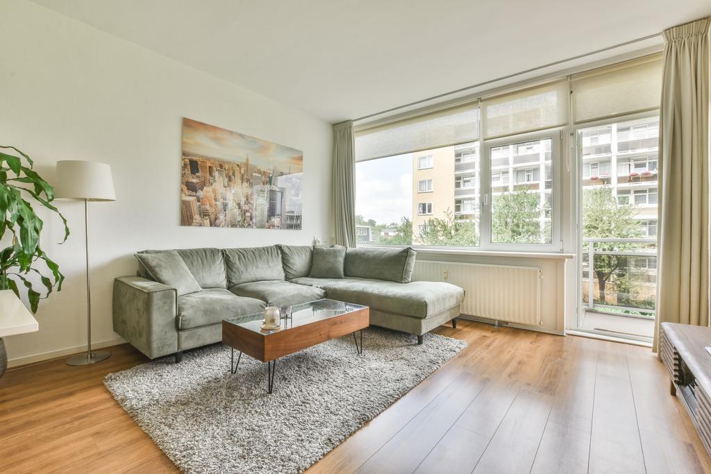 Amstelveen, Van Heuven Goedhartlaan 320, 1181 LJ